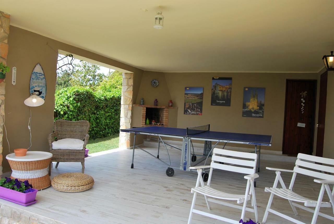 Sunny Holiday Home Creixell Exterior foto